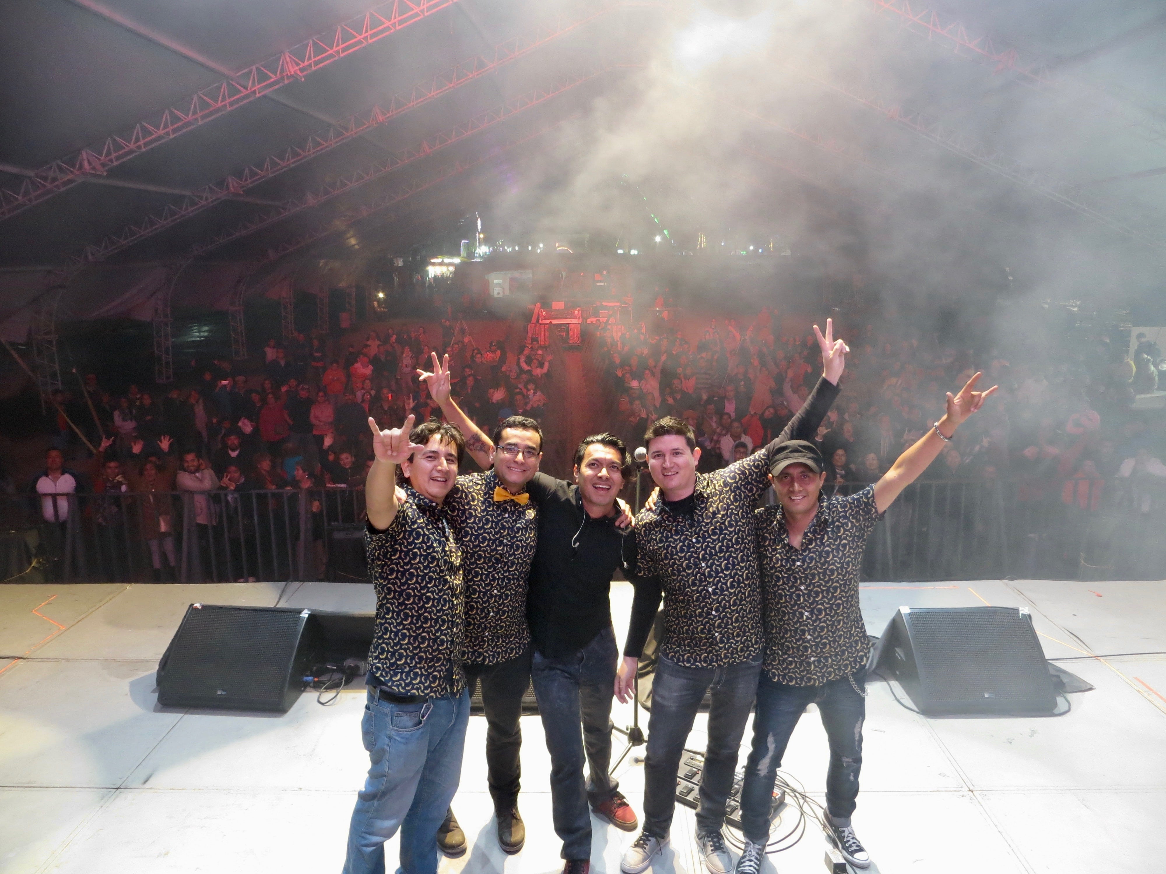 Médium Banda de Rock